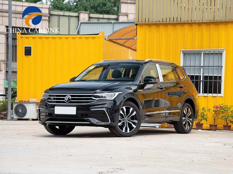 Verejný Volkswagen Tiguan L